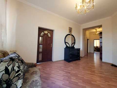 квартира за адресою Львів, Амвросія Метлинського вул., 1