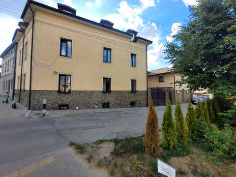квартира за адресою Львів, Амвросія Метлинського вул., 1