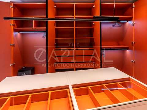 квартира за адресою Євгена Коновальця вул. (Щорса), 26-А