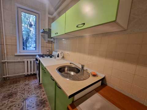 квартира по адресу Керченская ул., 11