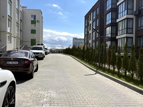квартира за адресою Володимира Івасюка вул., 35