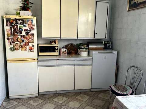комната по адресу Луговая ул., 11