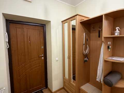 квартира за адресою Василя Симоненка вул., 33-В