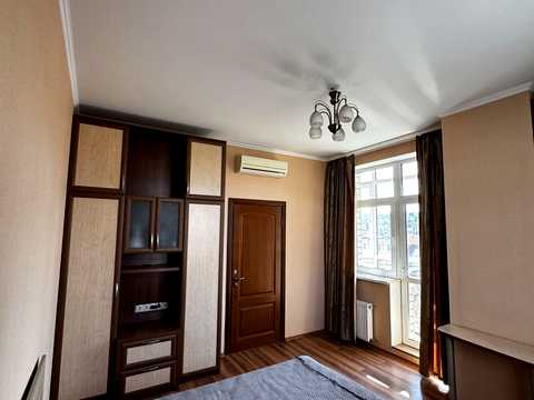 квартира за адресою Антоновича вул. (Горького), 72