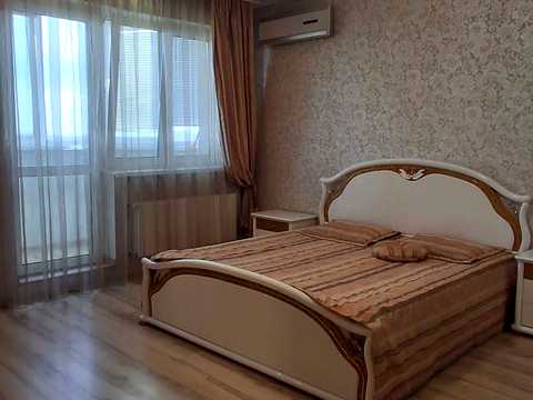 квартира за адресою Героїв Оборони вул., 10-А