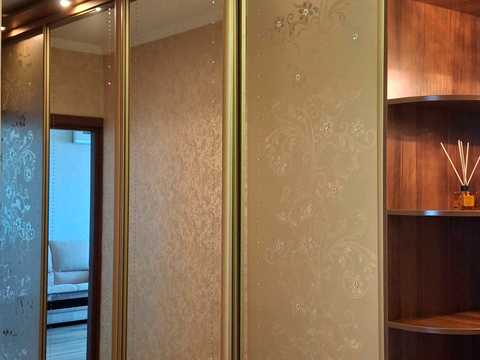 квартира за адресою Героїв Оборони вул., 10-А