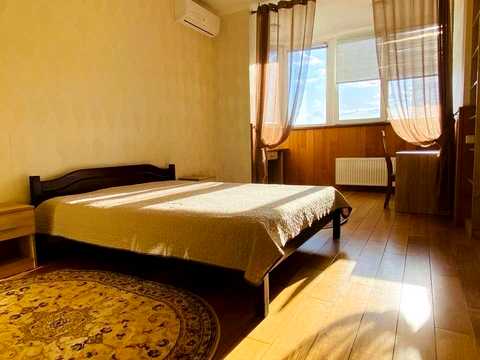 квартира за адресою Андрія Верхогляда вул. (Михайла Драгомирова), 2-А
