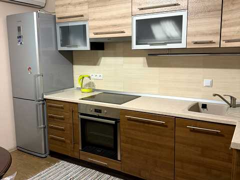 квартира за адресою Милославська вул., 8