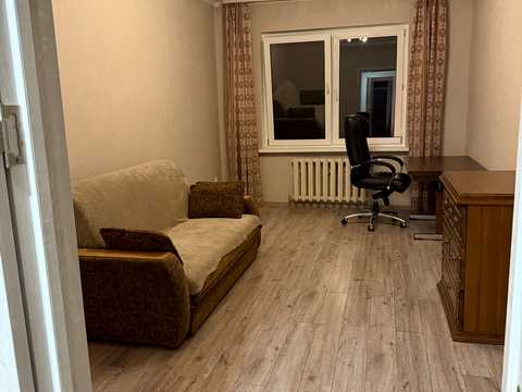 квартира за адресою Милославська вул., 8