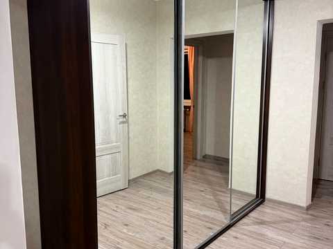 квартира за адресою Милославська вул., 8