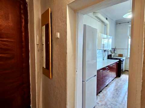 квартира за адресою Леоніда Каденюка просп. (Юрія Гагаріна), 8