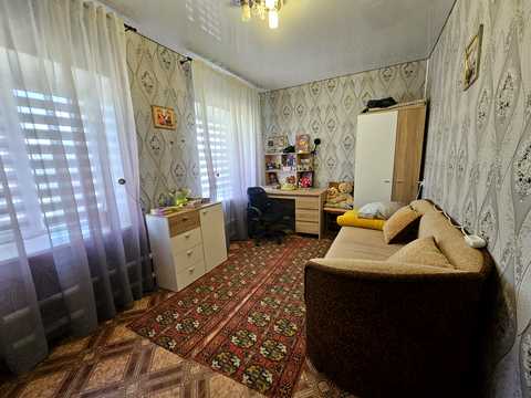 дом по адресу Локомотивная ул. (Коммунарная)