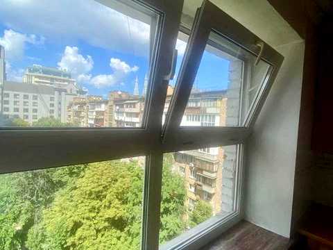 квартира за адресою Велика Васильківська вул. (Червоноармійська), 102