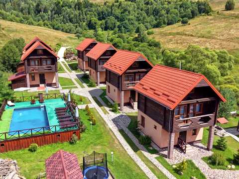 комерційна за адресою Джерельна вул., 21