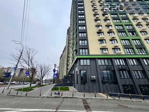 комерційна за адресою Михайла Максимовича вул. (Онуфрія Трутенка), 32-Б