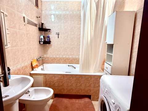 квартира по адресу Урловская ул., 4