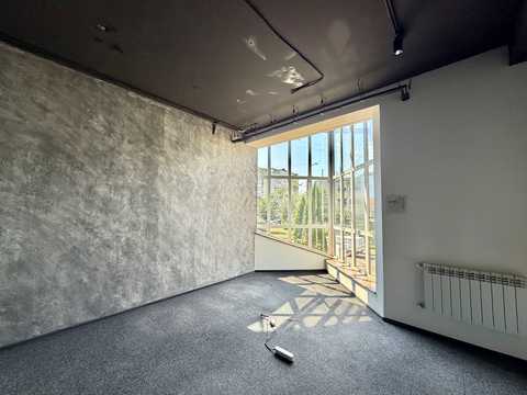 коммерческая по адресу Главная ул., 243