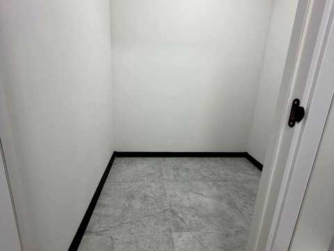 квартира по адресу Химиков ул., к 17-20