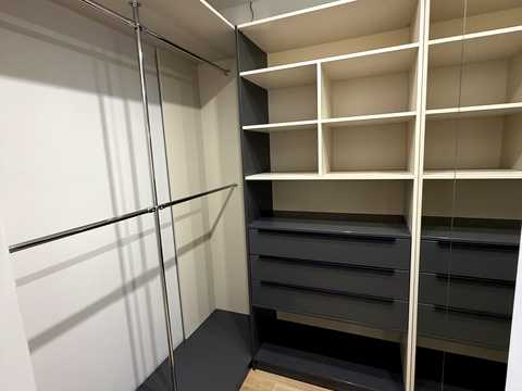 квартира по адресу Академика Амосова ул., (Будинок 4)