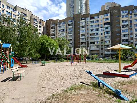 квартира по адресу Драгоманова ул., 22