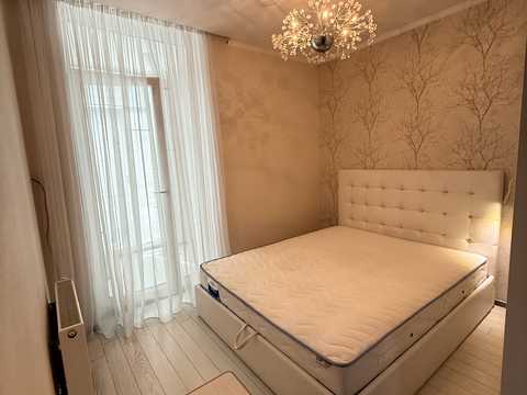 квартира за адресою Регенераторна вул., 4 к4