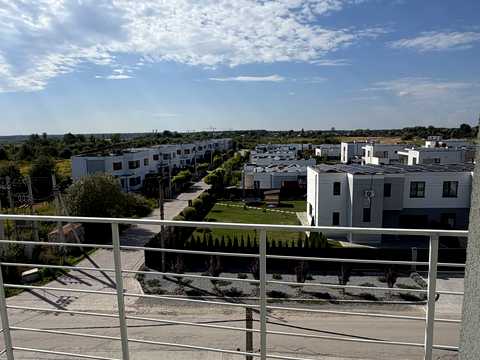 квартира по адресу Весняна ул., 16