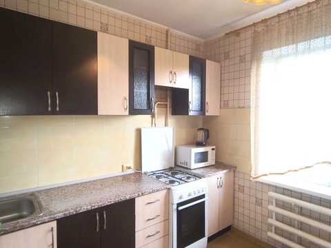 квартира по адресу Кулика і Гудачека ул. (Макарова), 44
