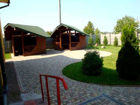 комерційна за адресою с. Глиниці, Львівська, 21