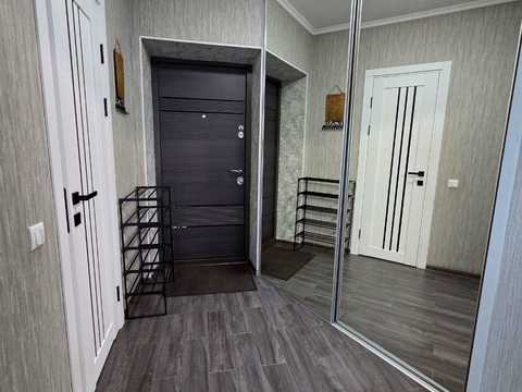 квартира по адресу Героев Небесной Сотни просп., 18/8