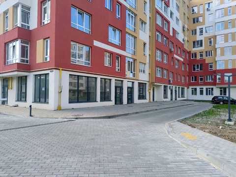 комерційна за адресою Володимира Великого вул., 5-Б