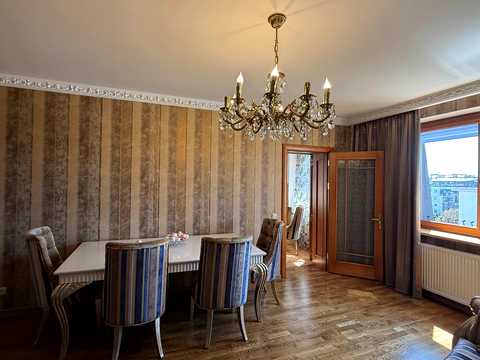 квартира за адресою Ринок вул., 5