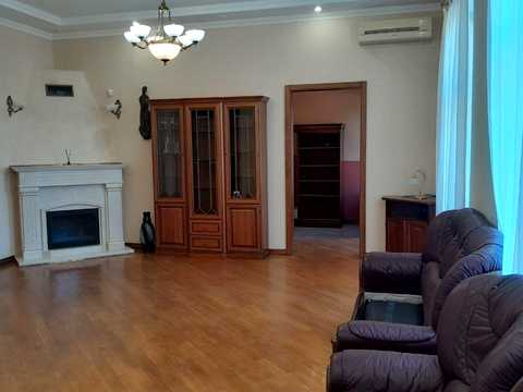 квартира по адресу Константиновская ул., 1
