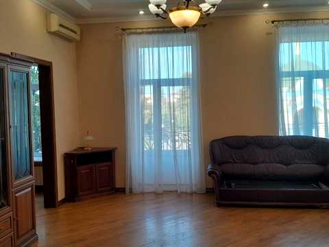 квартира по адресу Константиновская ул., 1