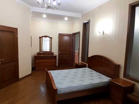 квартира по адресу Константиновская ул., 1