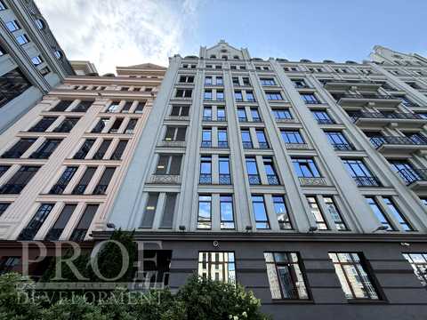 комерційна за адресою Воздвиженська вул., 33