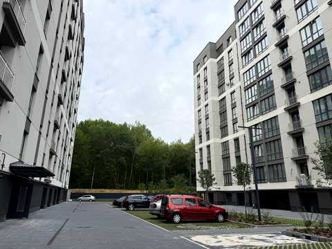 квартира по адресу Александра Довженко ул., (Будинок 16)