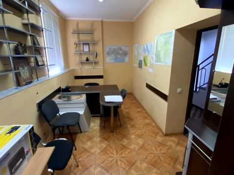 коммерческая по адресу Братів Лисиків ул., 4
