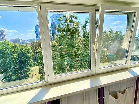 квартира за адресою Шекспіра вул., 6