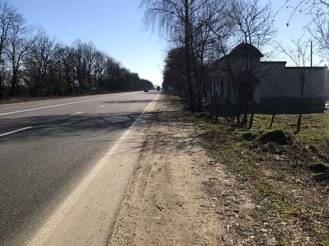 комерційна за адресою Центральна, 67