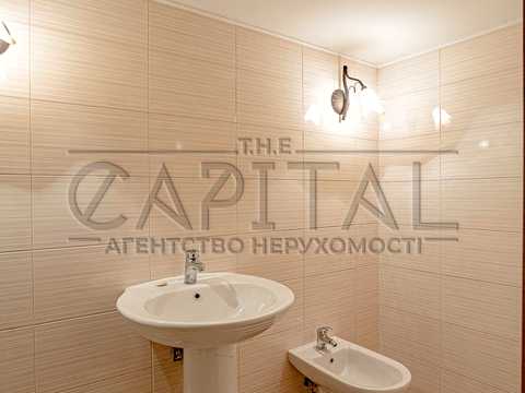 будинок за адресою Київ, вул. Березнева, 22