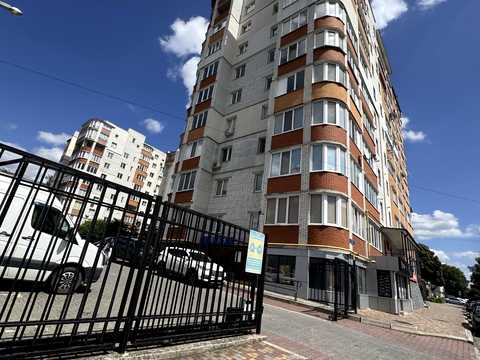 квартира за адресою Водопровідна вул., 75/1а