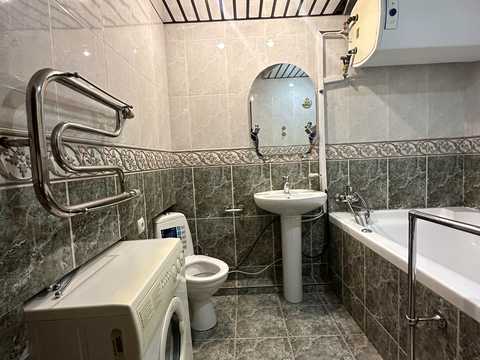 квартира за адресою Січеславська Набережна вул., 12-А