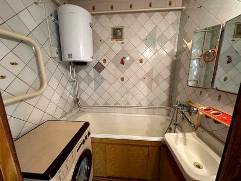 квартира за адресою житловий масив Тополя-2 вул., 16