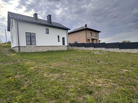 будинок за адресою с. Байківці, Клима Савури