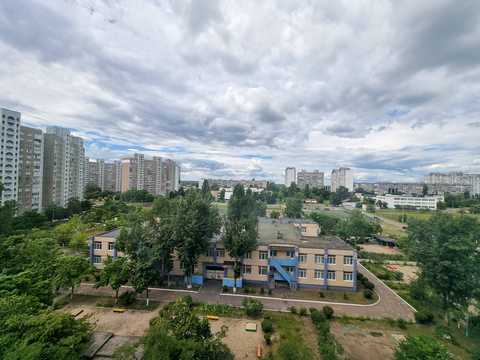 квартира по адресу Червоной Калины просп. (Владимира Маяковского), 21-Б