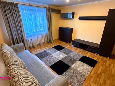 квартира по адресу Строителей ул. (Фрунзе), 22