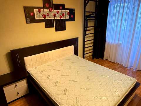 квартира по адресу Строителей ул. (Фрунзе), 22