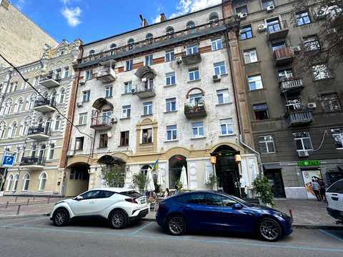 квартира за адресою Івана Франка вул., 7