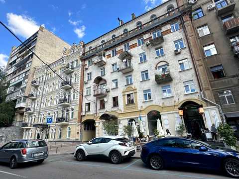 квартира за адресою Івана Франка вул., 7
