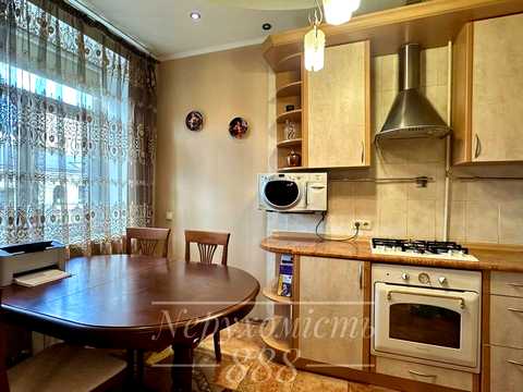 квартира за адресою Івана Франка вул., 7